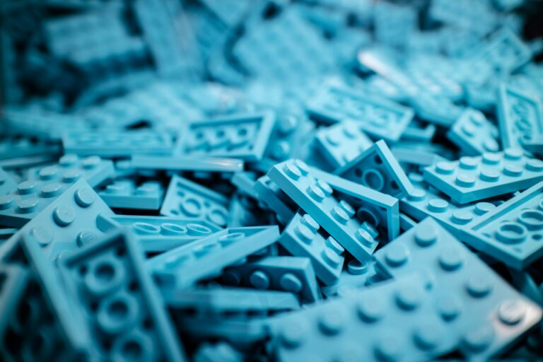 What makes a good website design? Image of aqua 2x4 Lego flats